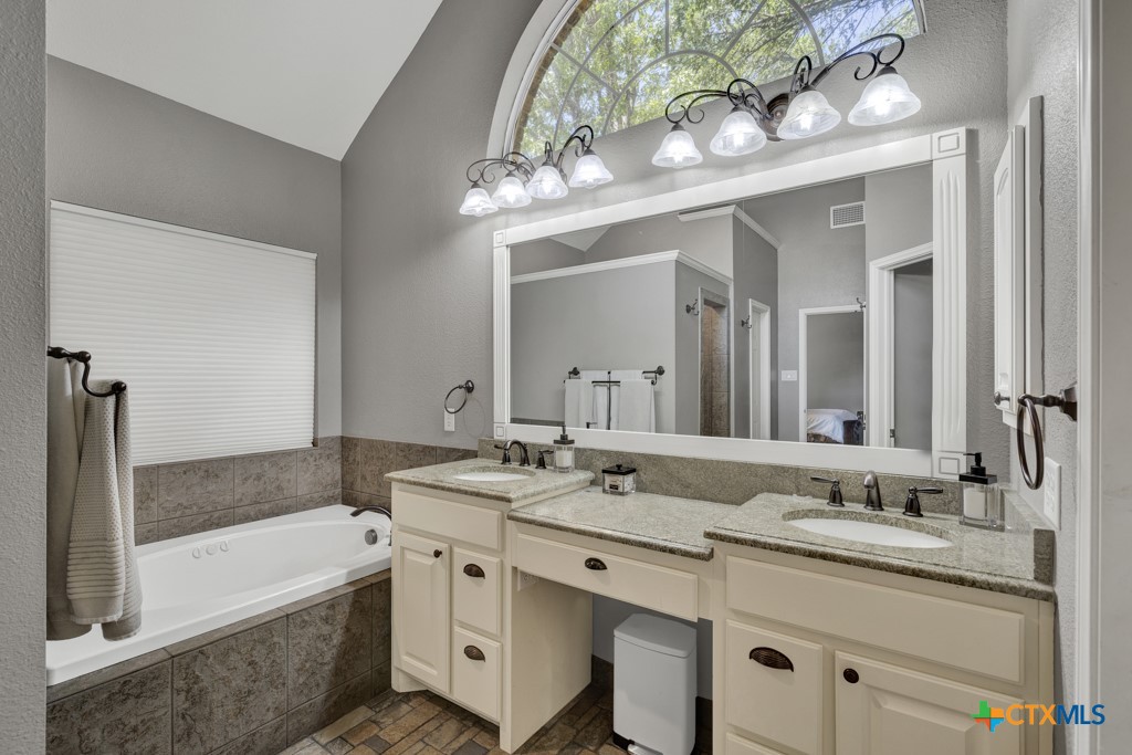 1780 Oak Forest Drive