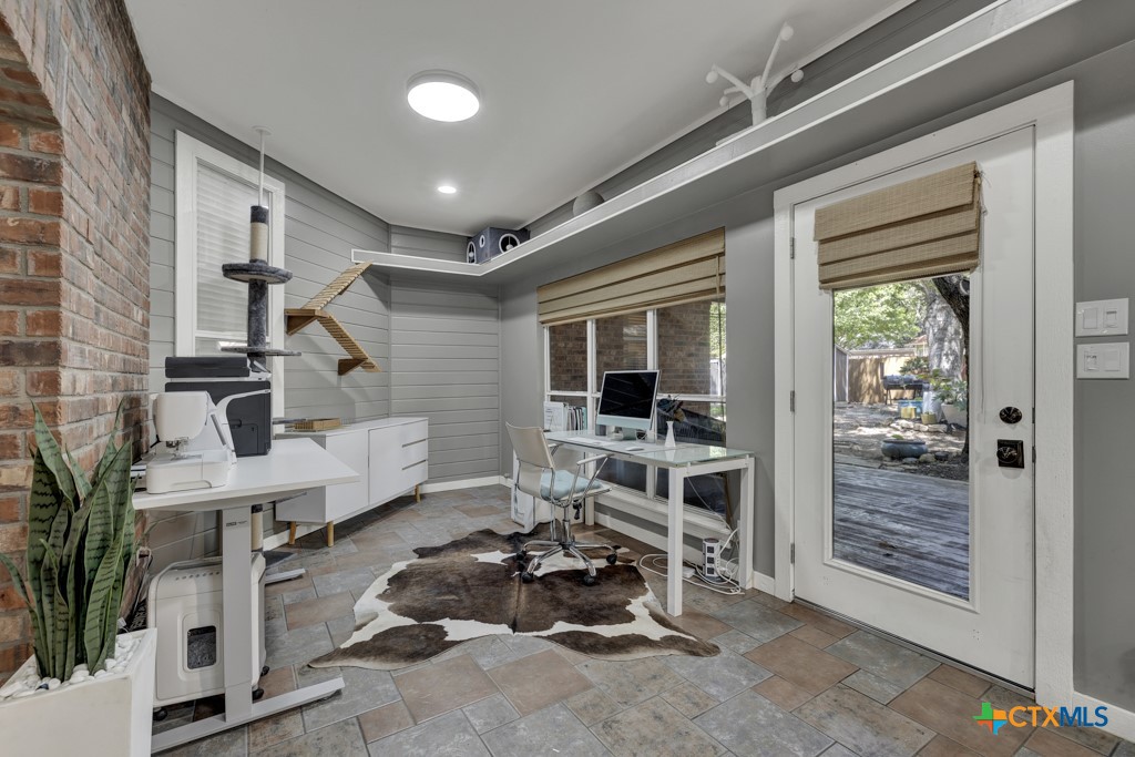 1780 Oak Forest Drive