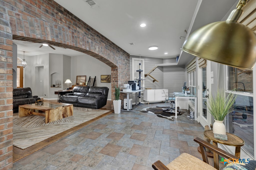 1780 Oak Forest Drive