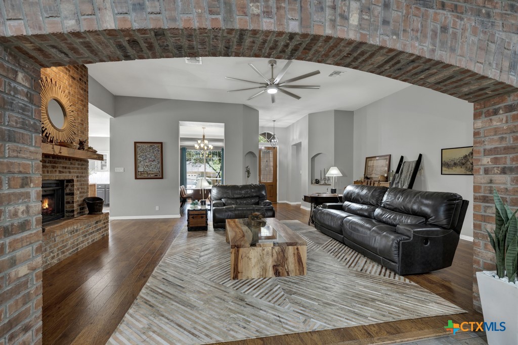 1780 Oak Forest Drive