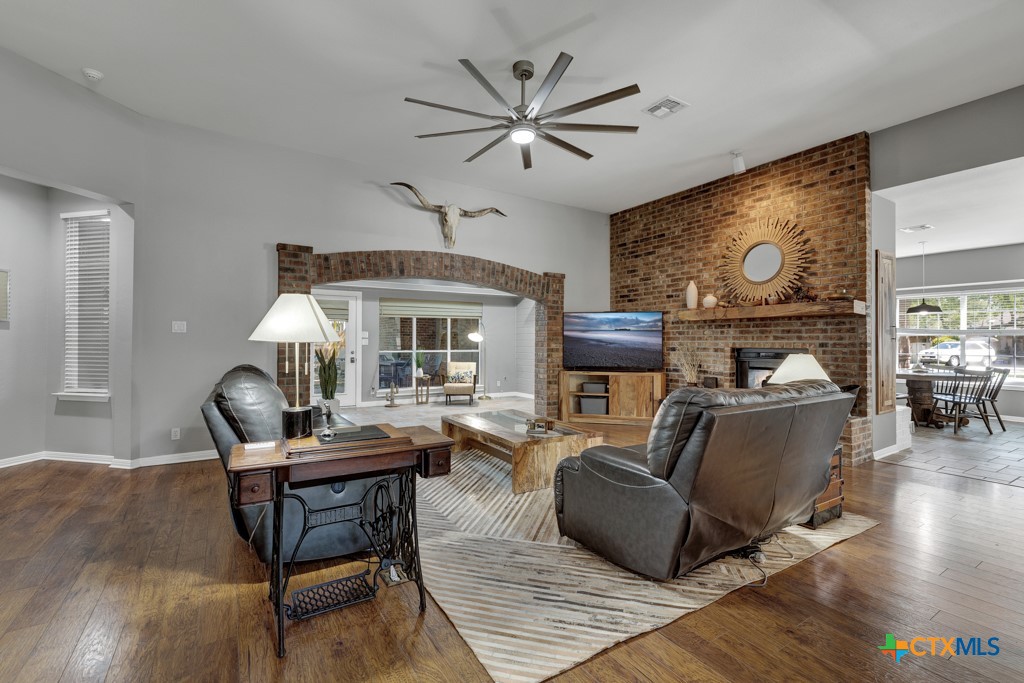 1780 Oak Forest Drive