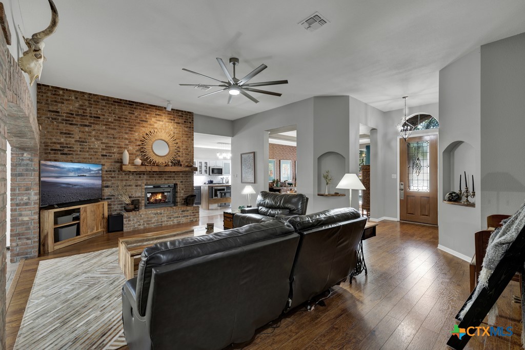 1780 Oak Forest Drive