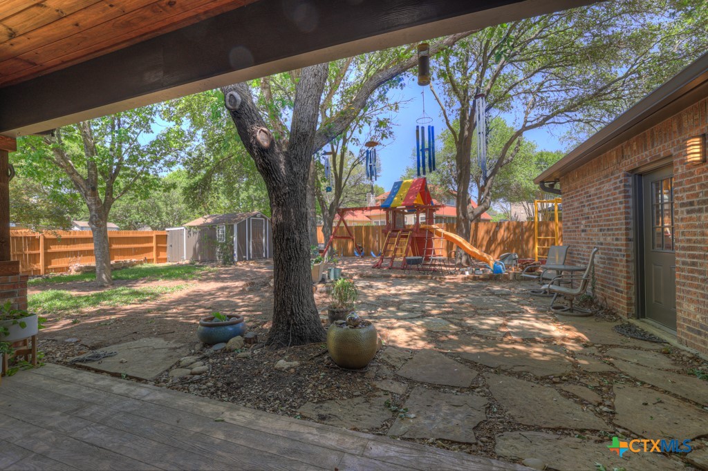 1780 Oak Forest Drive