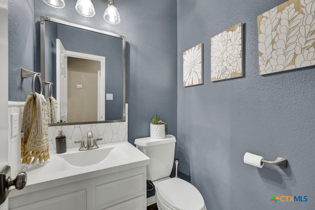 1780 Oak Forest Drive