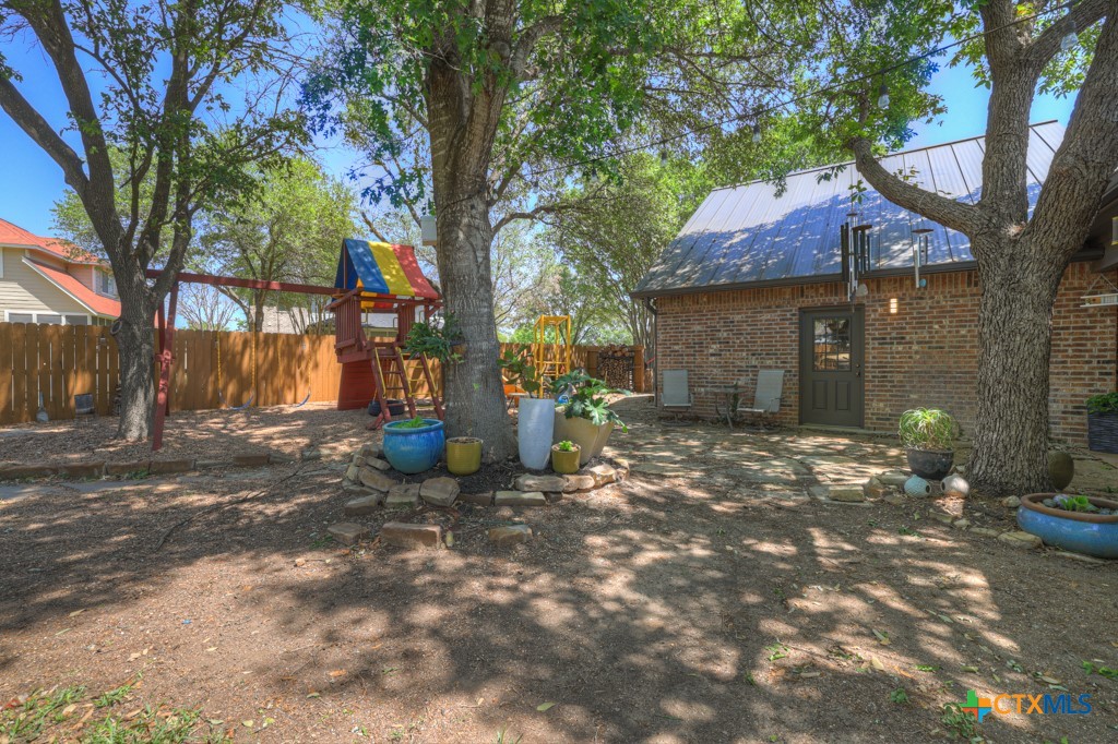 1780 Oak Forest Drive