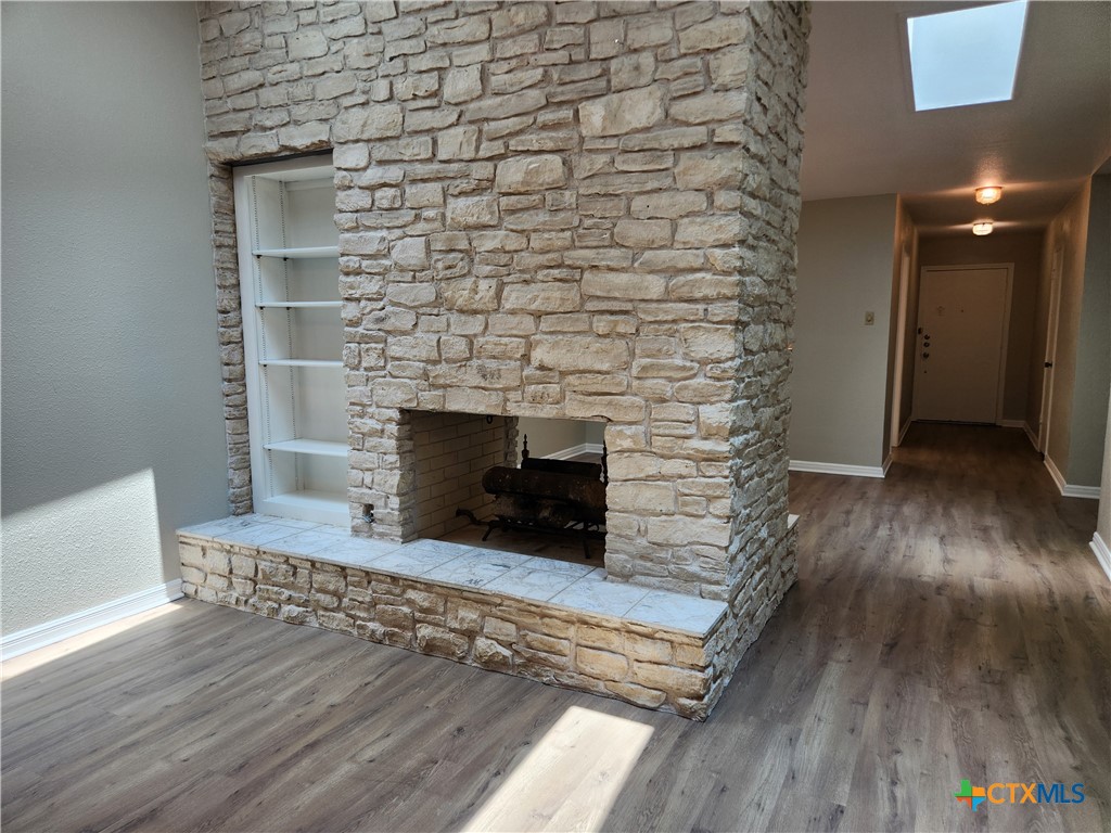 105 E Tanglewood Drive