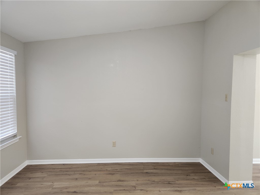 105 E Tanglewood Drive