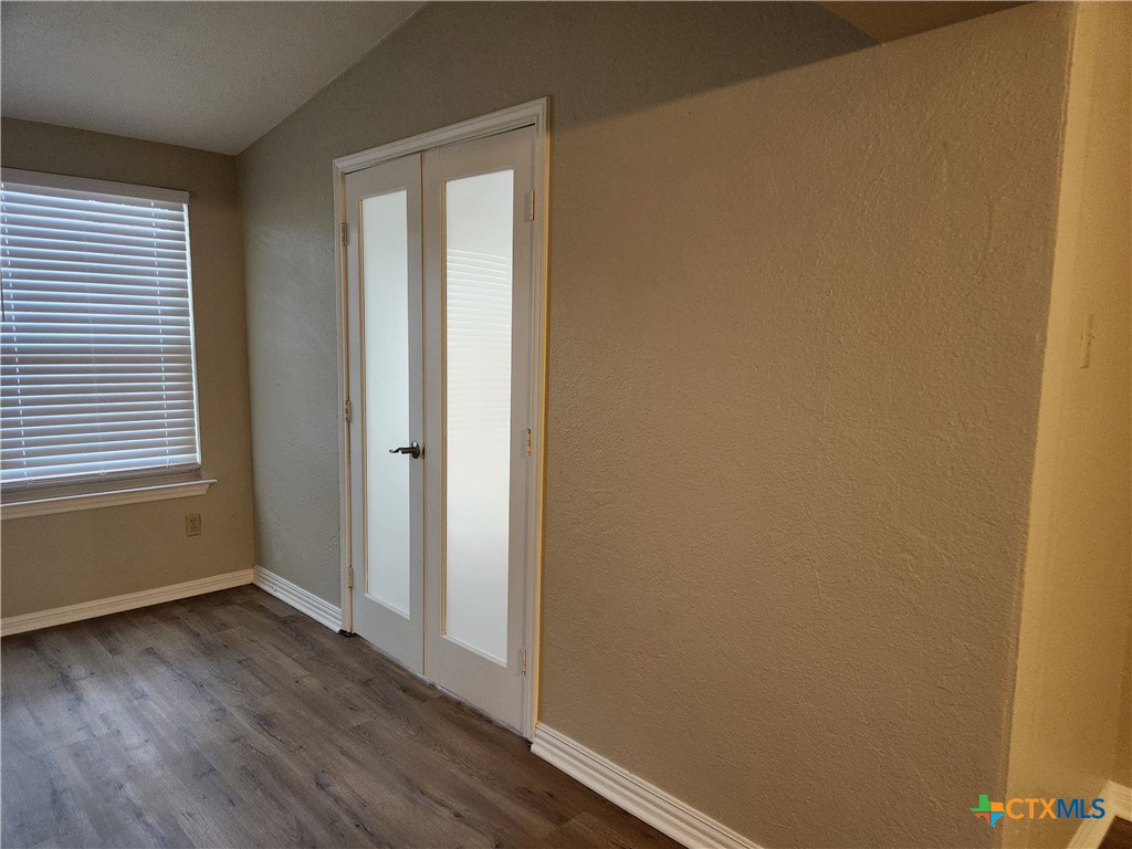 105 E Tanglewood Drive