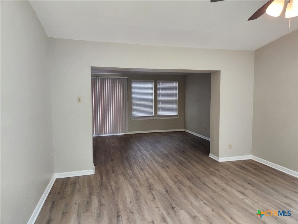 105 E Tanglewood Drive