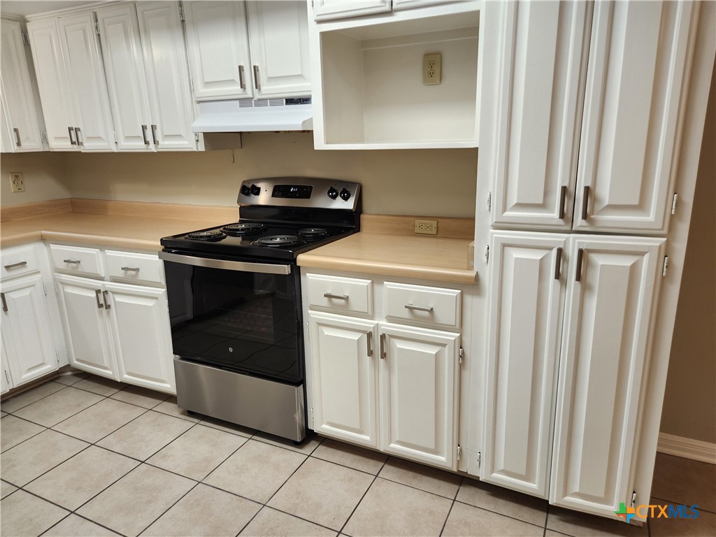 105 E Tanglewood Drive