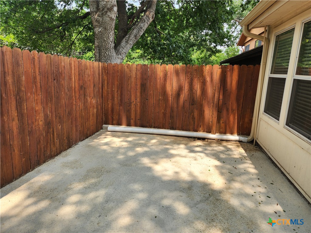 105 E Tanglewood Drive