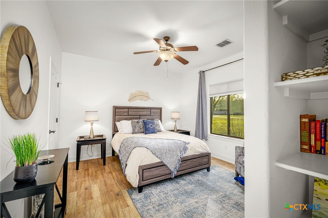 851 River Cliff Drive