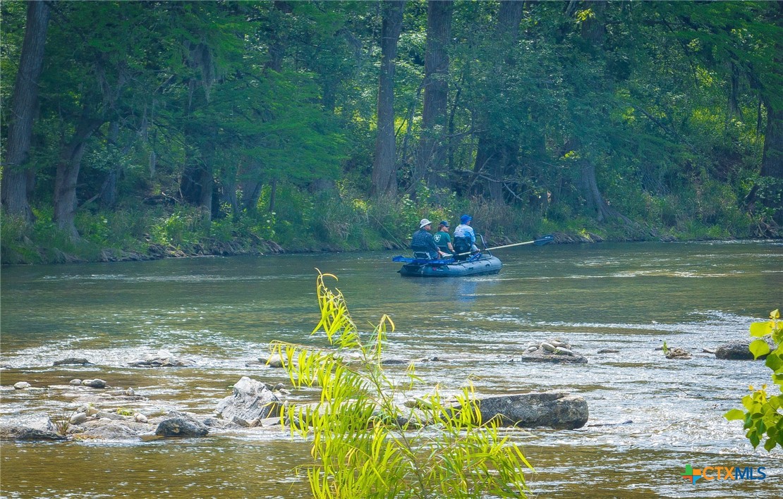 851 River Cliff Drive