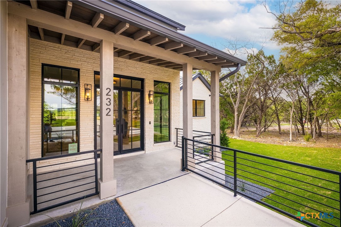 232 Riverfront Drive