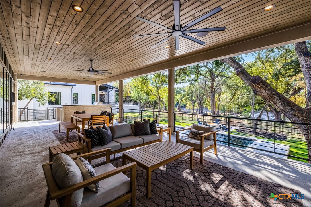 232 Riverfront Drive