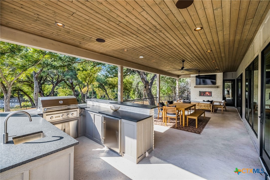 232 Riverfront Drive