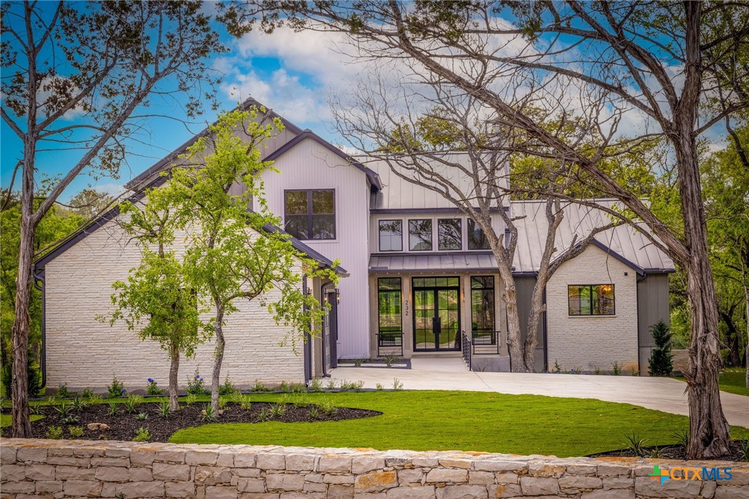 232 Riverfront Drive