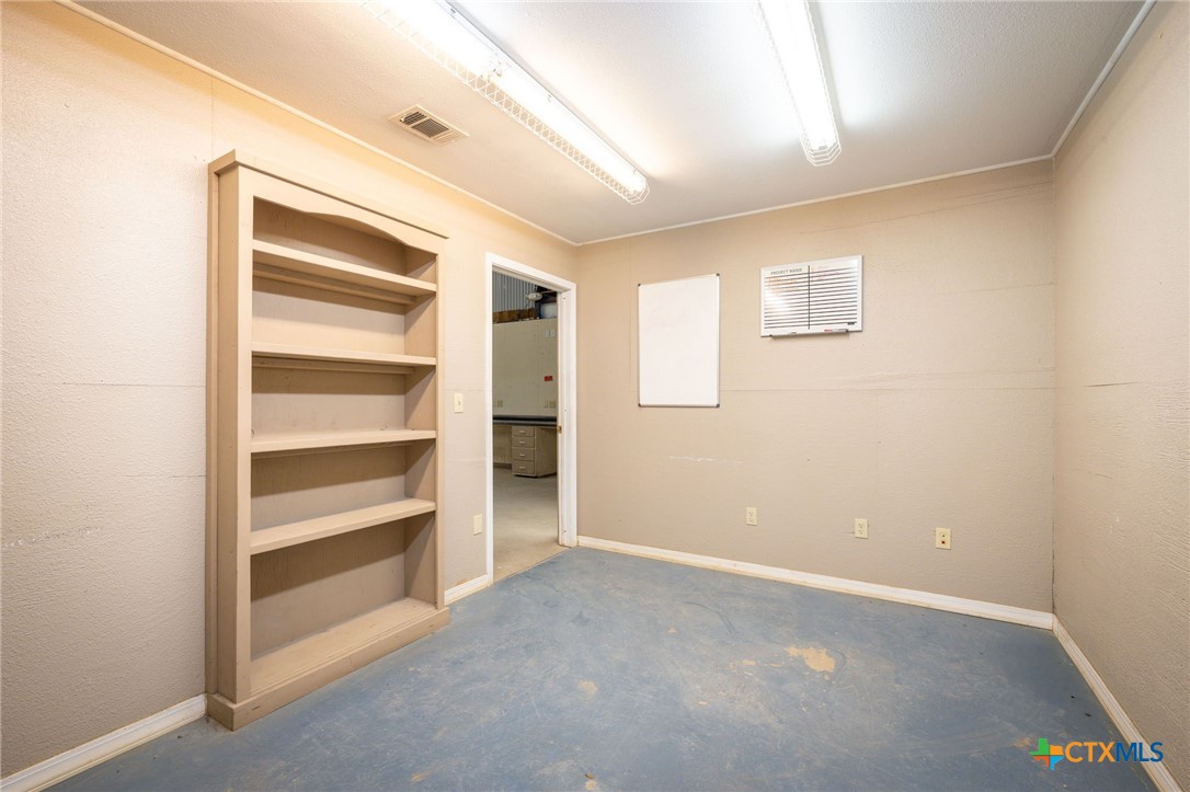 180 Spring Mountain Drive