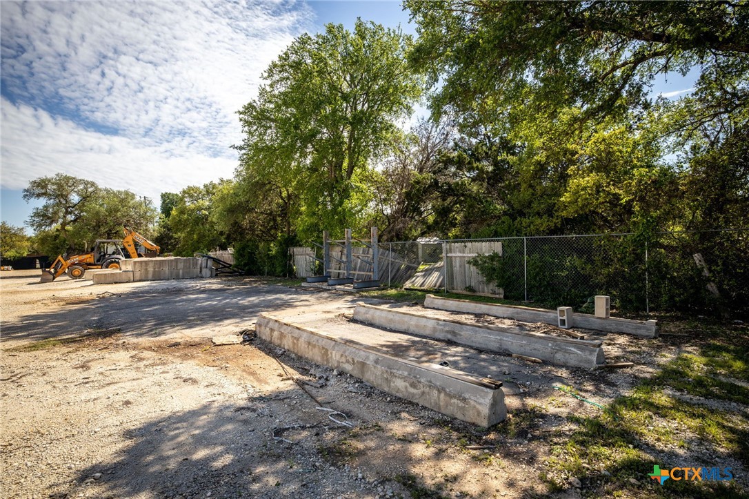 180 Spring Mountain Drive