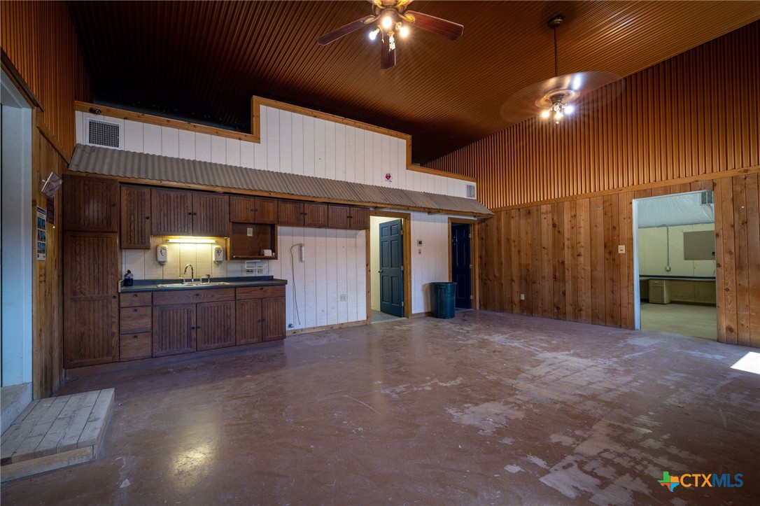 180 Spring Mountain Drive