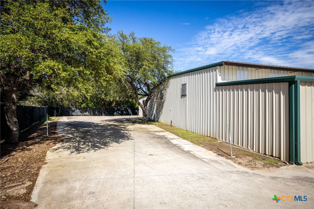 180 Spring Mountain Drive