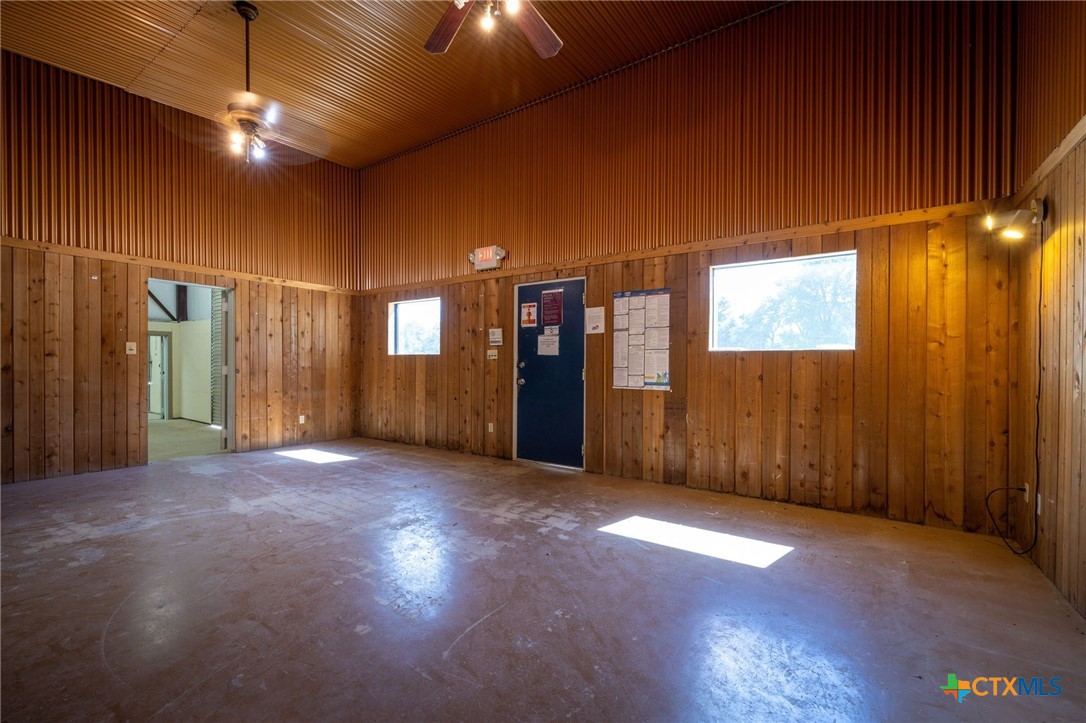 180 Spring Mountain Drive