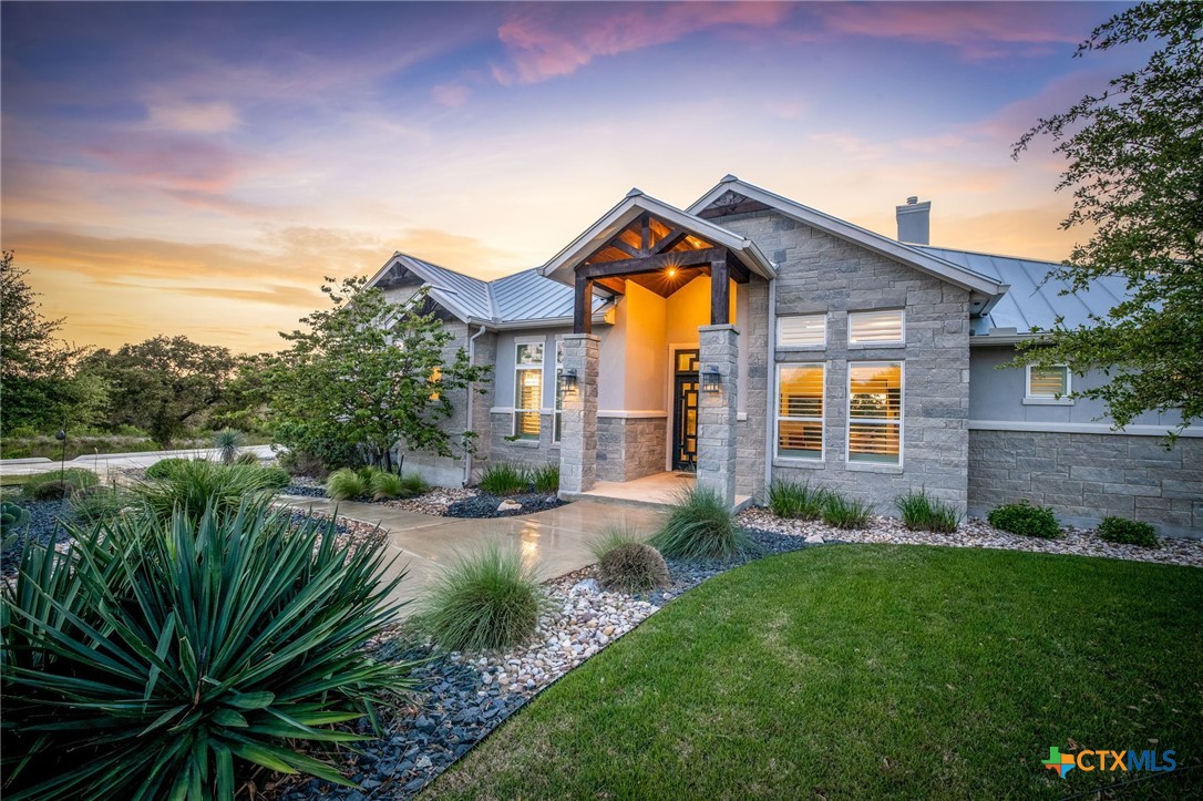 371 River Cliff Place