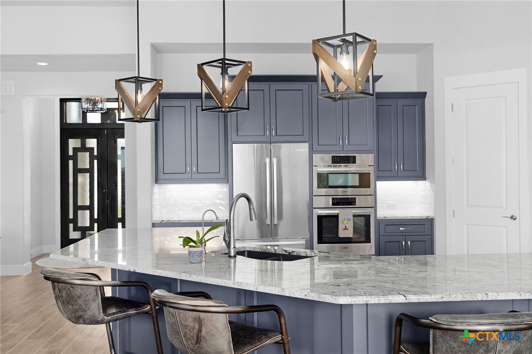 371 River Cliff Place