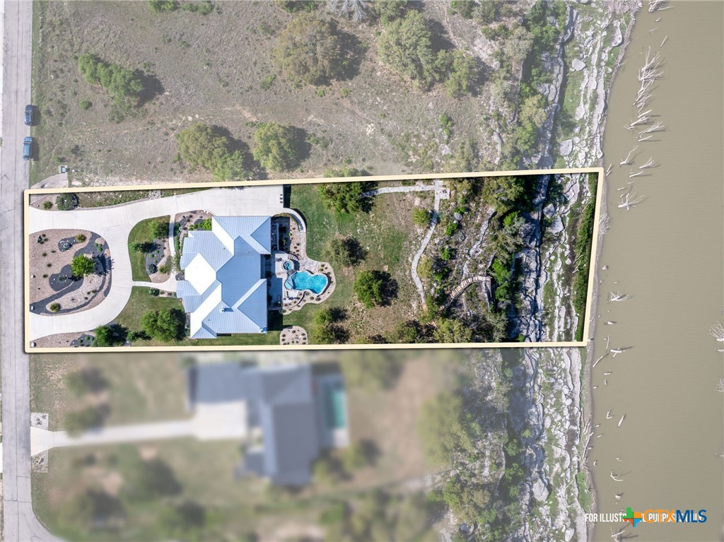 371 River Cliff Place