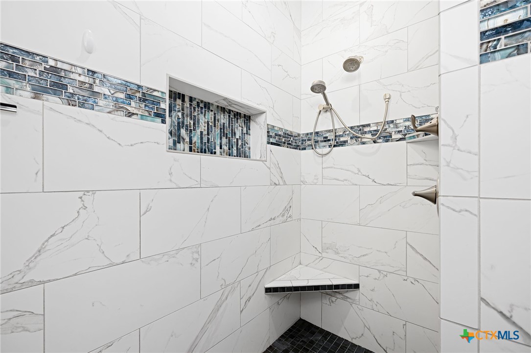 371 River Cliff Place