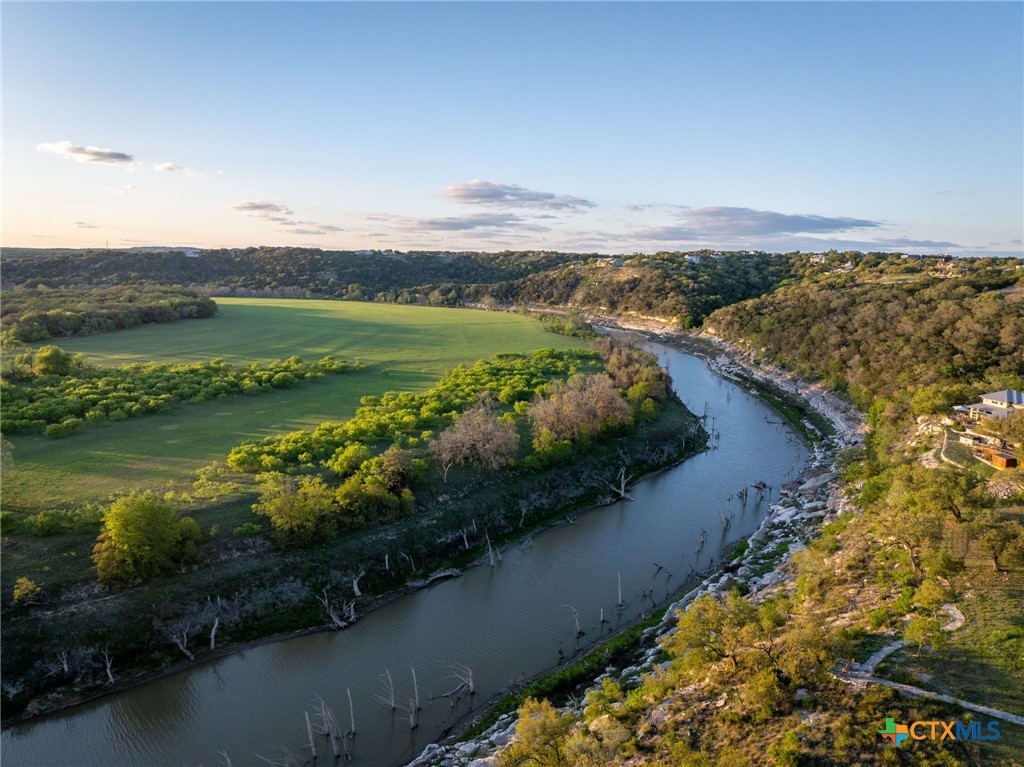 371 River Cliff Place