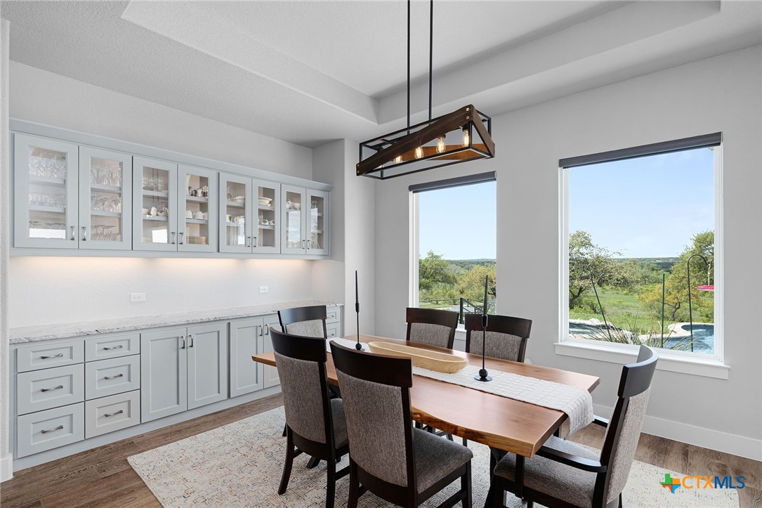 371 River Cliff Place