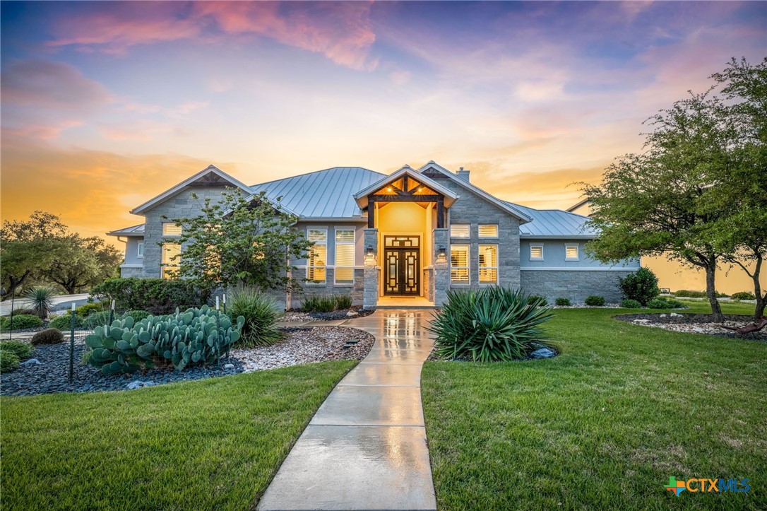 371 River Cliff Place