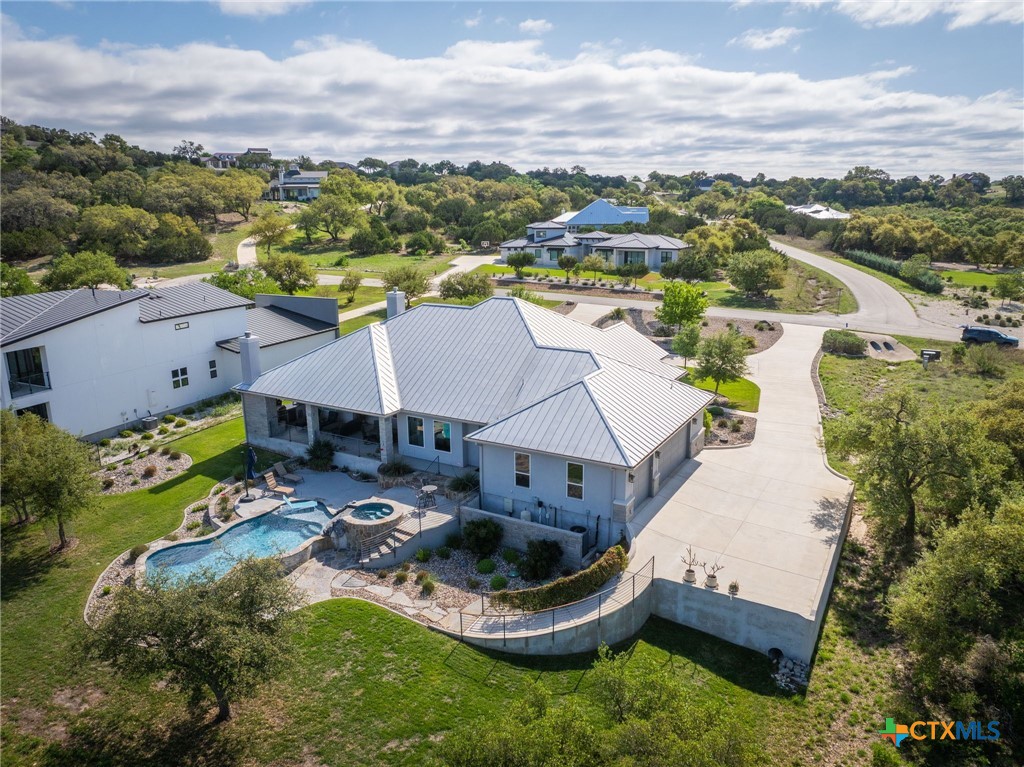 371 River Cliff Place