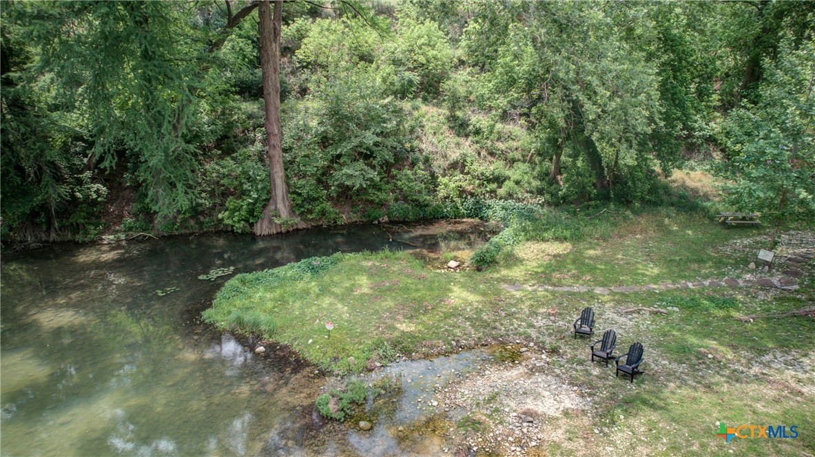 945 Gruene Place Drive