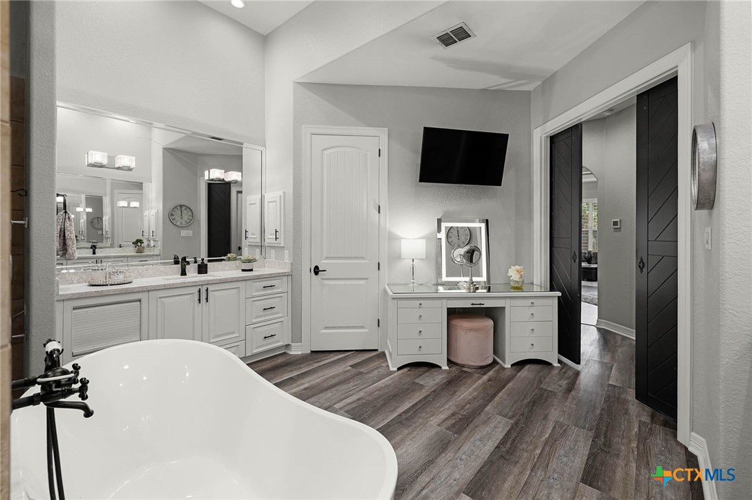 9807 Klein Court