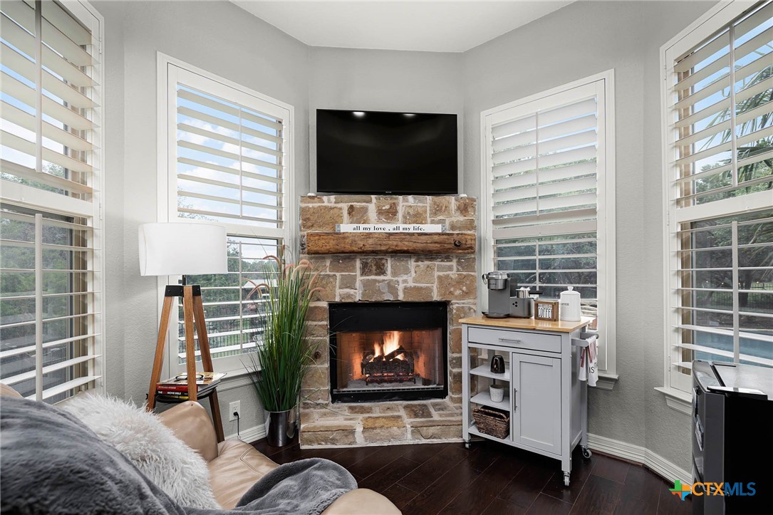 9807 Klein Court