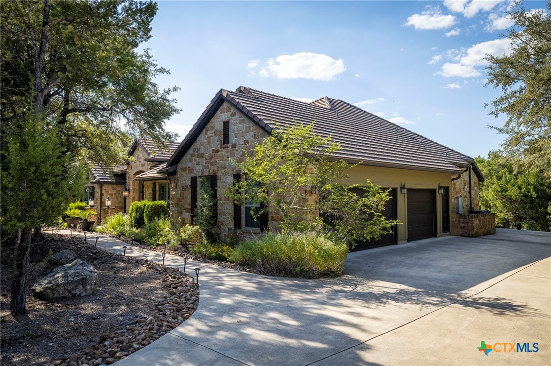 606 Didgeridoo Trail