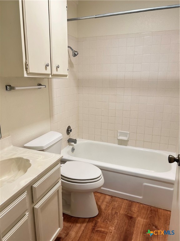 1051 Country Club Unit G #26 Drive 26