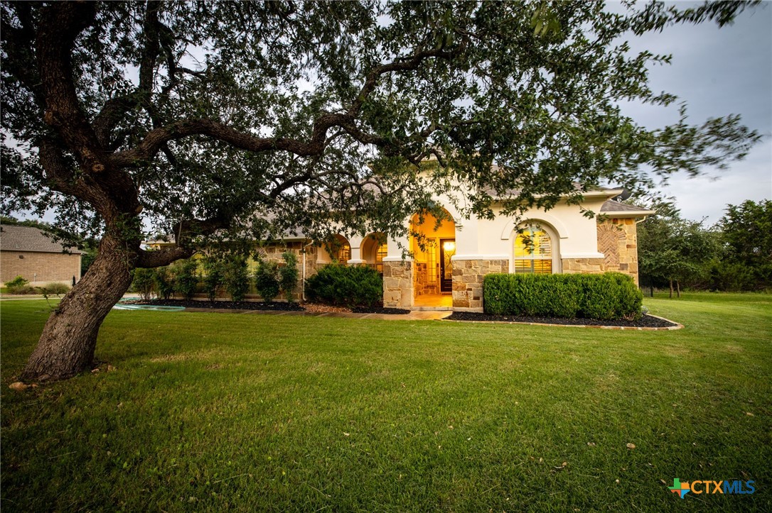 2618 Red Bud Way