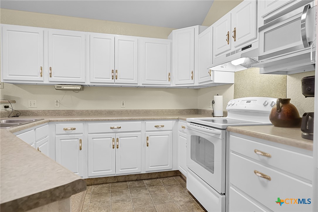 1571 Kimberly Dawn Drive