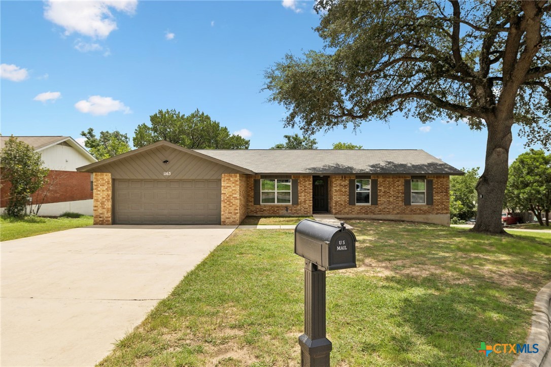 1163 Fox Run Circle
