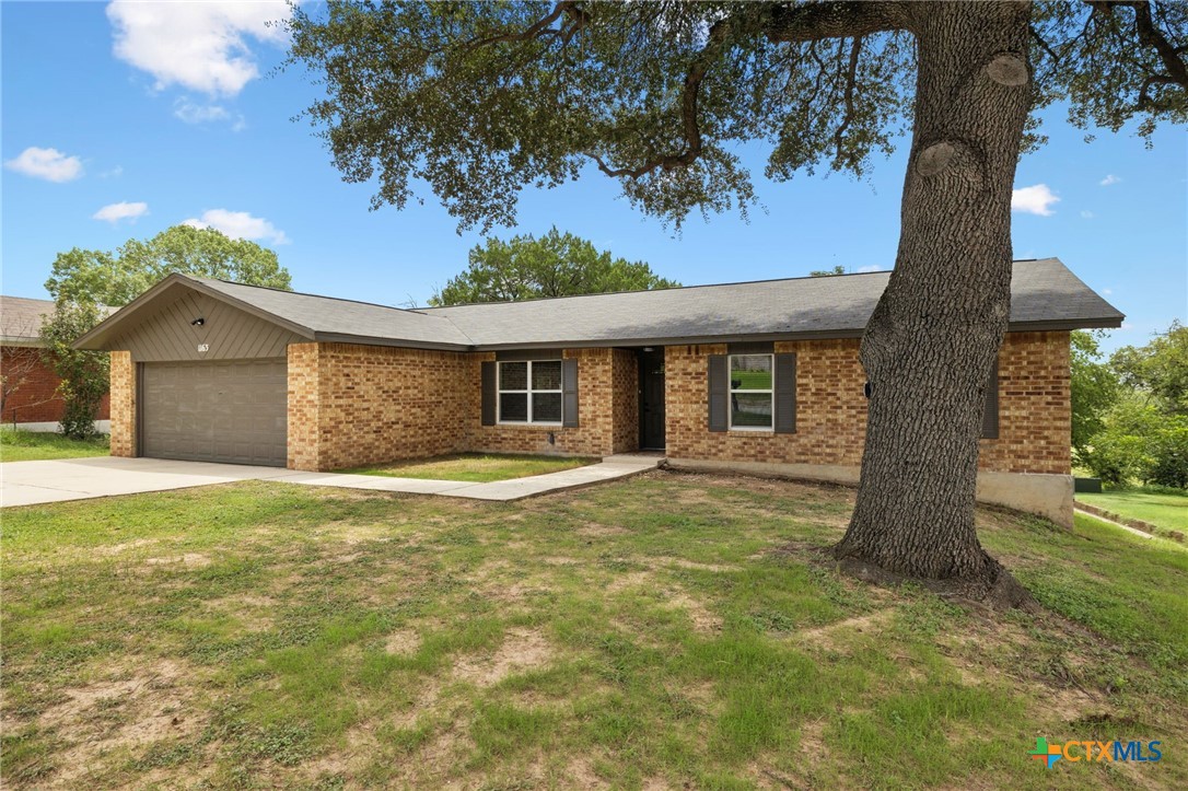 1163 Fox Run Circle