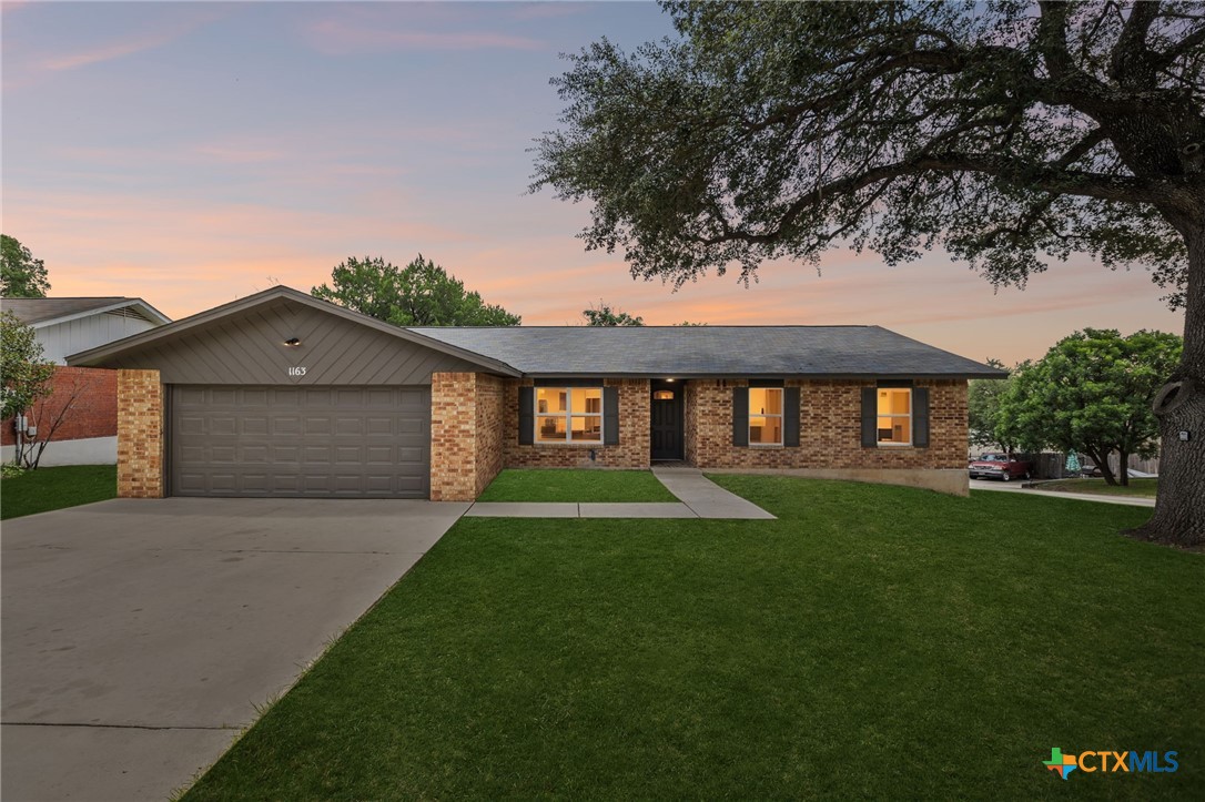1163 Fox Run Circle
