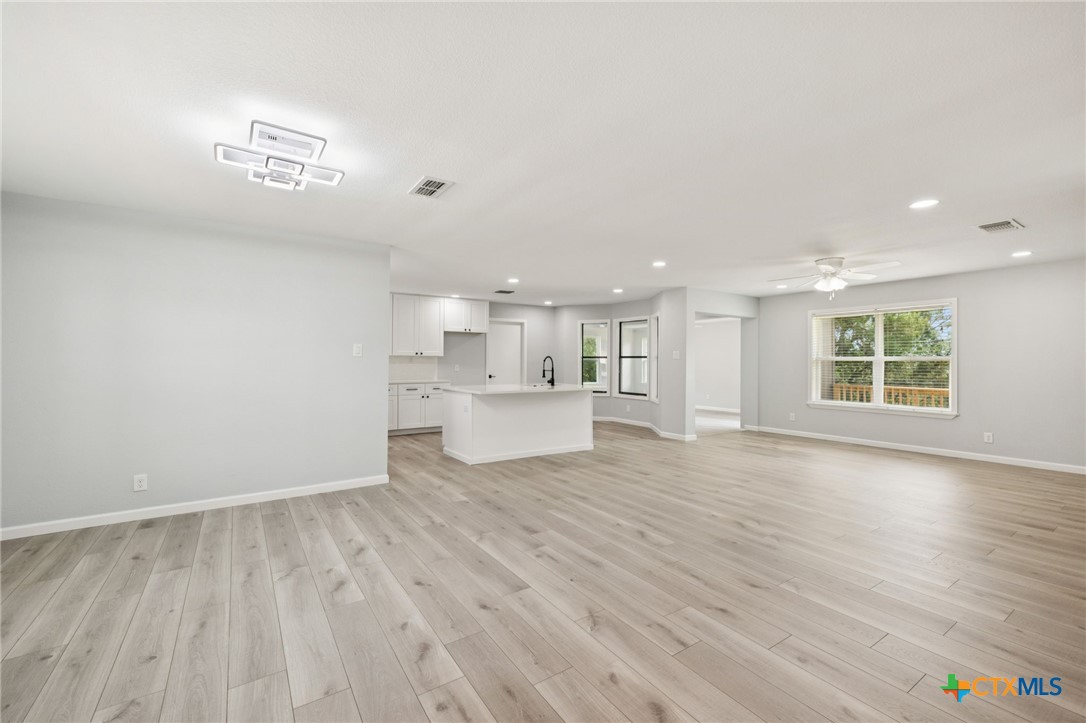1163 Fox Run Circle