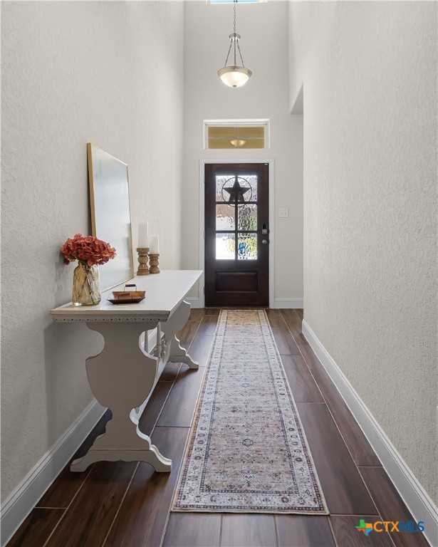 2143 Meadow Way Street