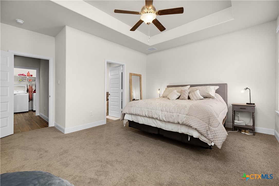 2143 Meadow Way Street