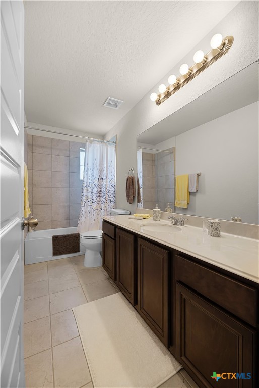 2143 Meadow Way Street