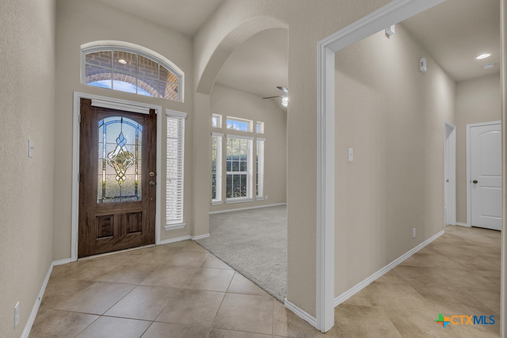 556 Oak Cascade