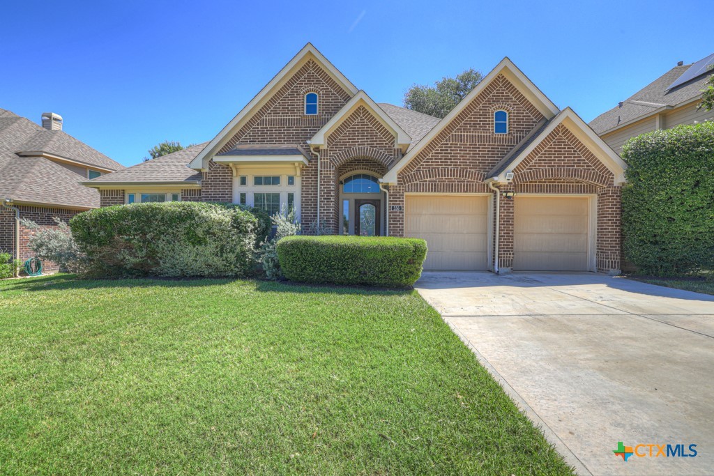 556 Oak Cascade